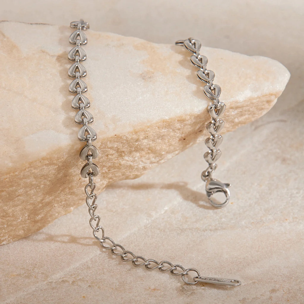 Delicate Silver Interlocking Heart Bracelet